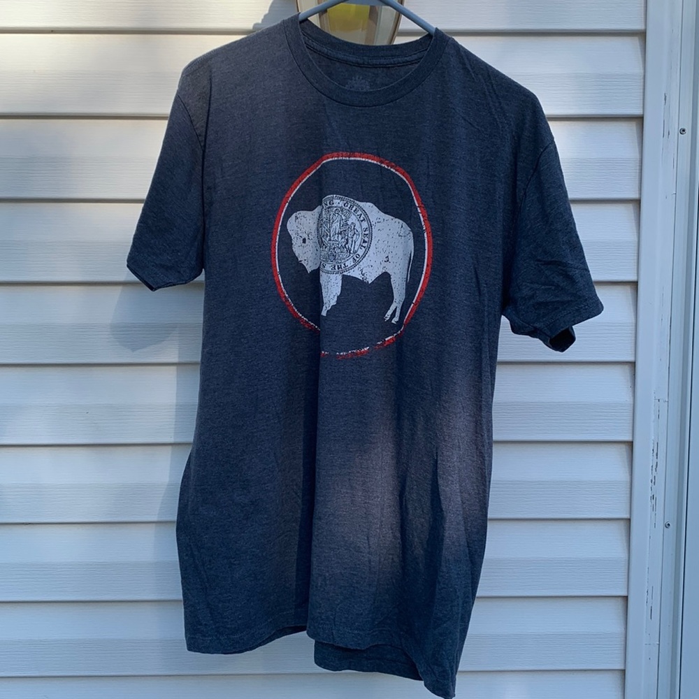 Mens lightweight tee